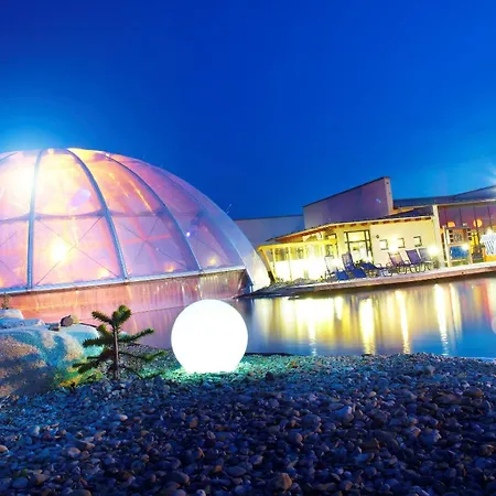 Hotel Pyramide