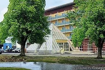 Pyramide Hotel