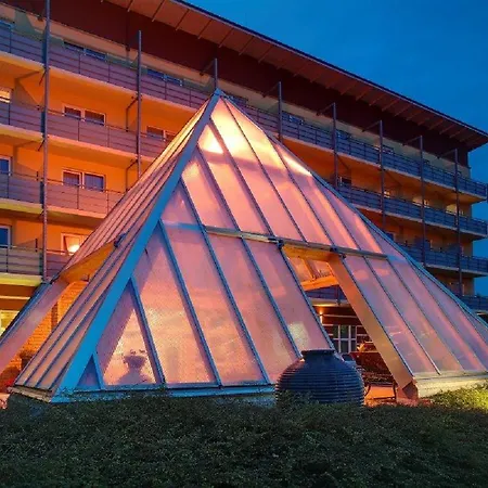 Pyramide Hotel 4*