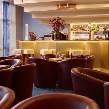 Pyramide Hotell Bad Windsheim